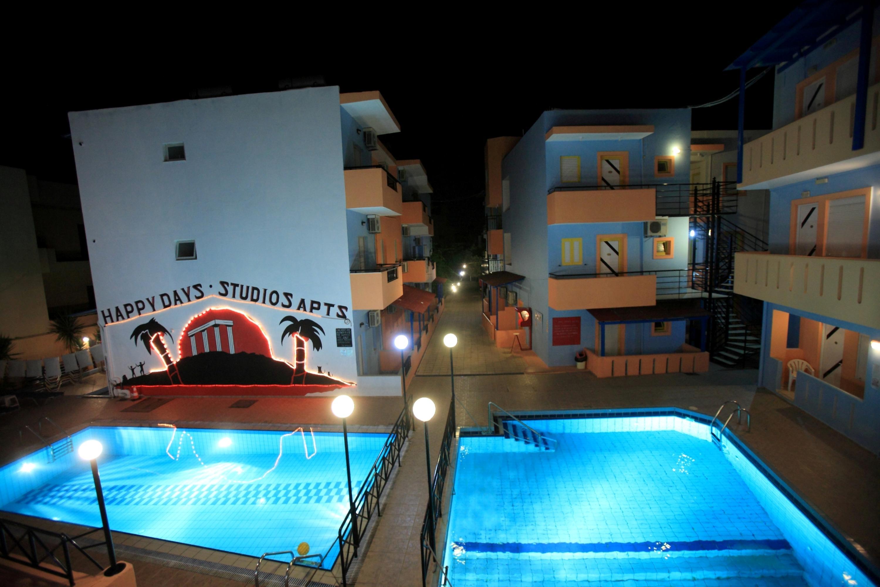 Happy Days Aparthotel Malia Exteriör bild