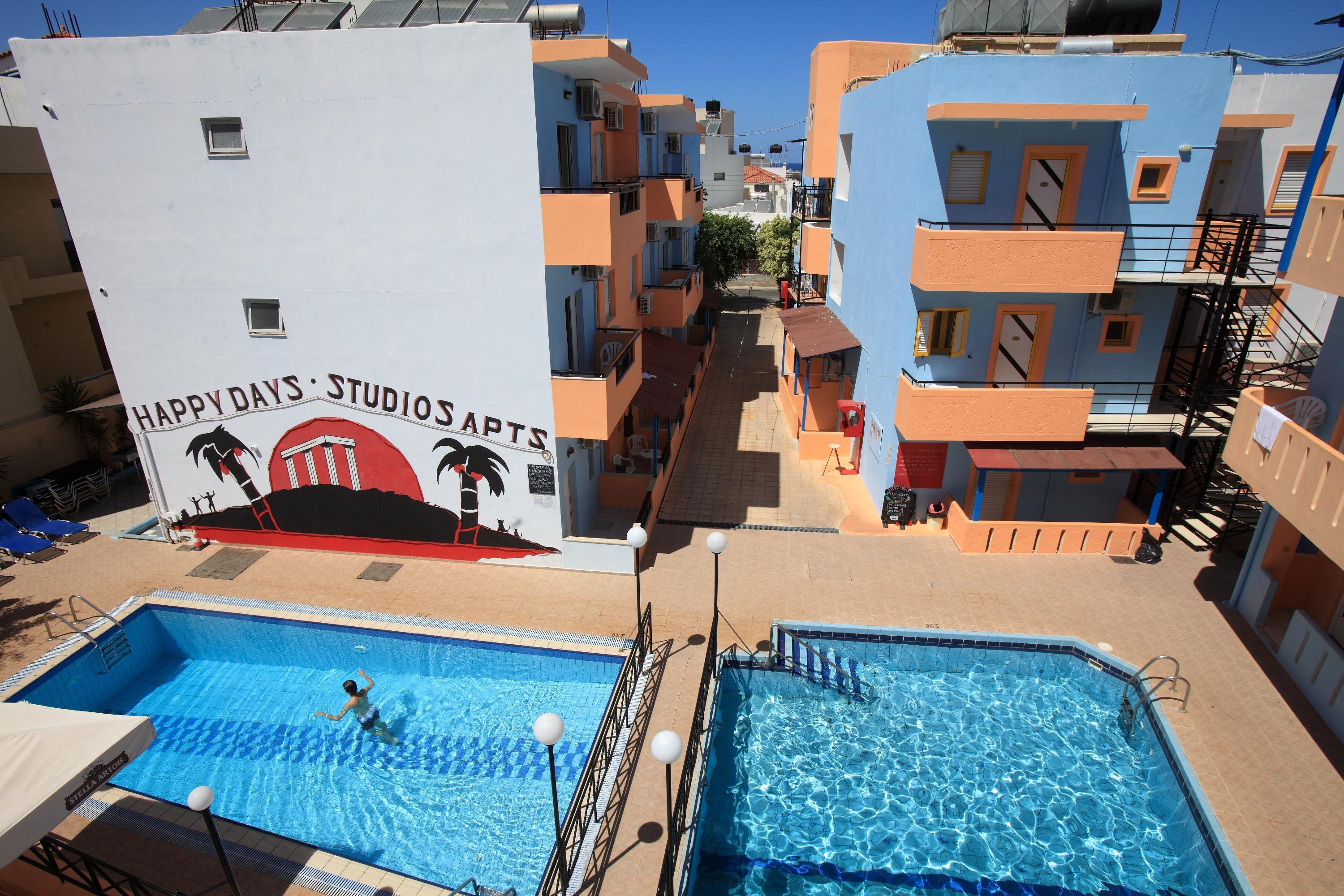 Happy Days Aparthotel Malia Exteriör bild