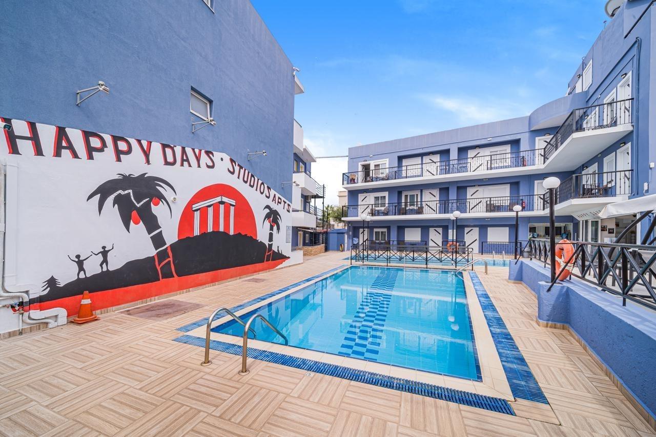 Happy Days Aparthotel Malia Exteriör bild